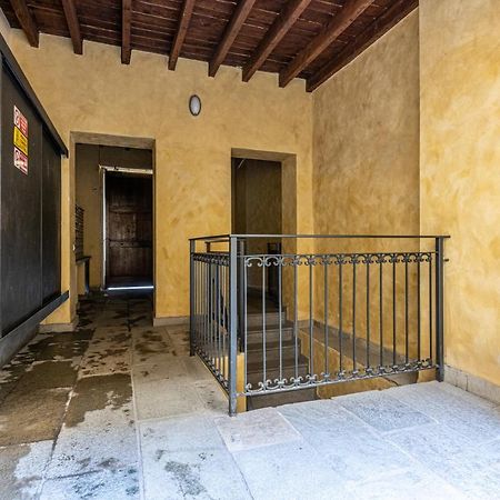 Xenia Apartments - Accogliente Pied-A-Terre Sui Navigli Milano Eksteriør bilde