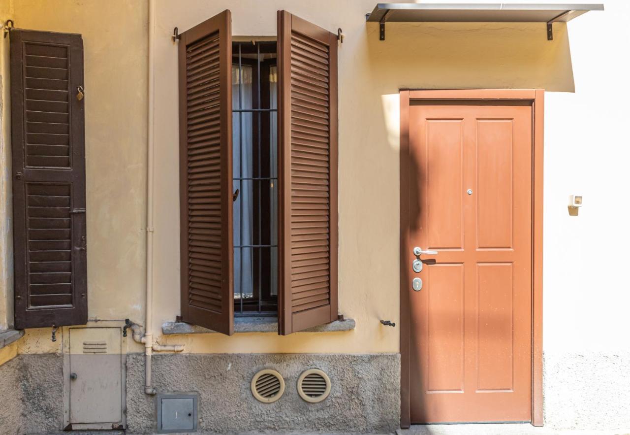 Xenia Apartments - Accogliente Pied-A-Terre Sui Navigli Milano Eksteriør bilde
