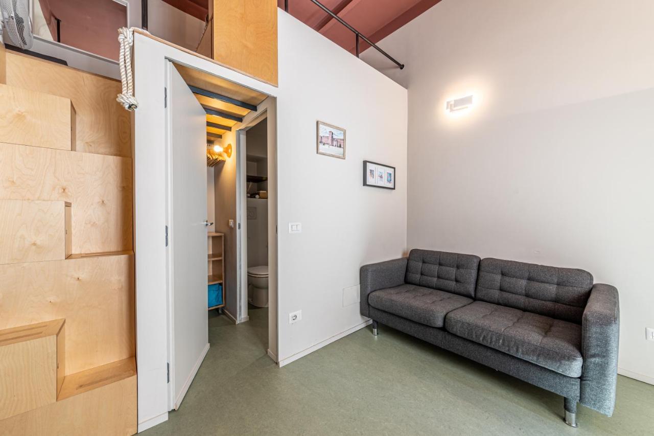 Xenia Apartments - Accogliente Pied-A-Terre Sui Navigli Milano Eksteriør bilde